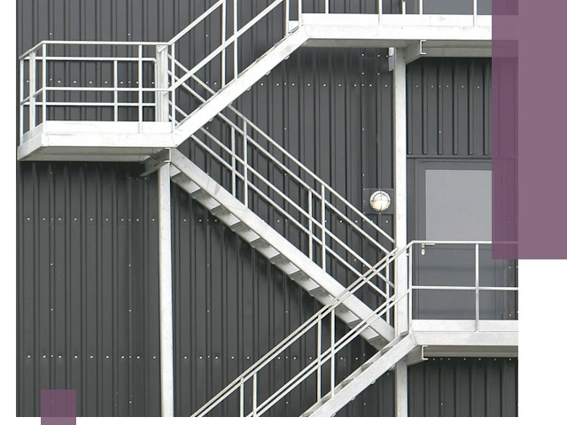 Изготовление и монтаж пожарных лестниц в Махачкале быстро и надежно