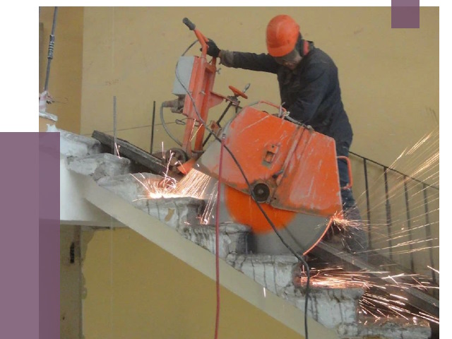 Демонтаж бетонных лестниц в Махачкале от 4660 руб. за м2 | ПРОЛЁТ-Мхч