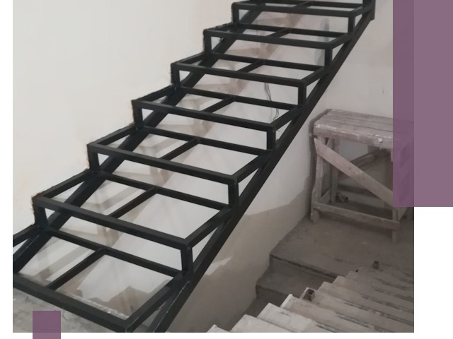 Демонтаж лестниц на металлокаркасе в Махачкале: быстрый вывоз и разбор