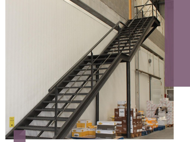Лестницы для производства в Махачкале — изготовление и монтаж