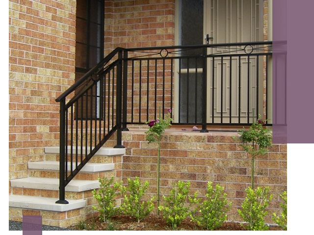 Уличные перила из металла под ключ в Махачкале