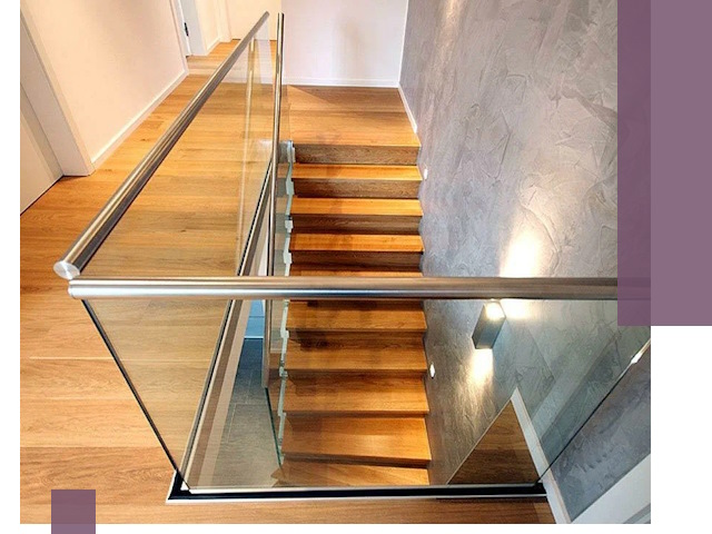 Перила для лестницы в доме — изготовление и монтаж в Махачкале