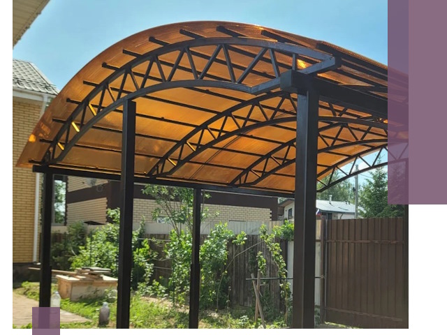 Изготовление навесов под ключ в Махачкале из качественных материалов