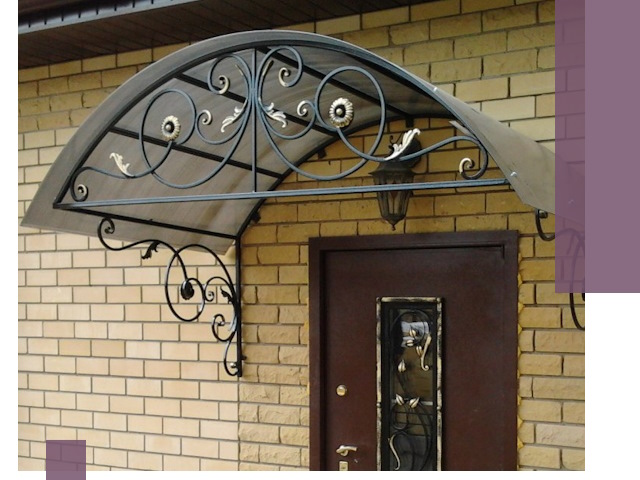 Изготовление козырьков из металла под ключ в Махачкале