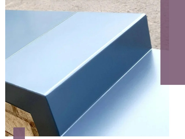 Крышки на парапет в Махачкале: изготовление и монтаж под ключ