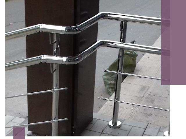 Монтаж поручней из нержавеющей стали в Махачкале качественно и быстро